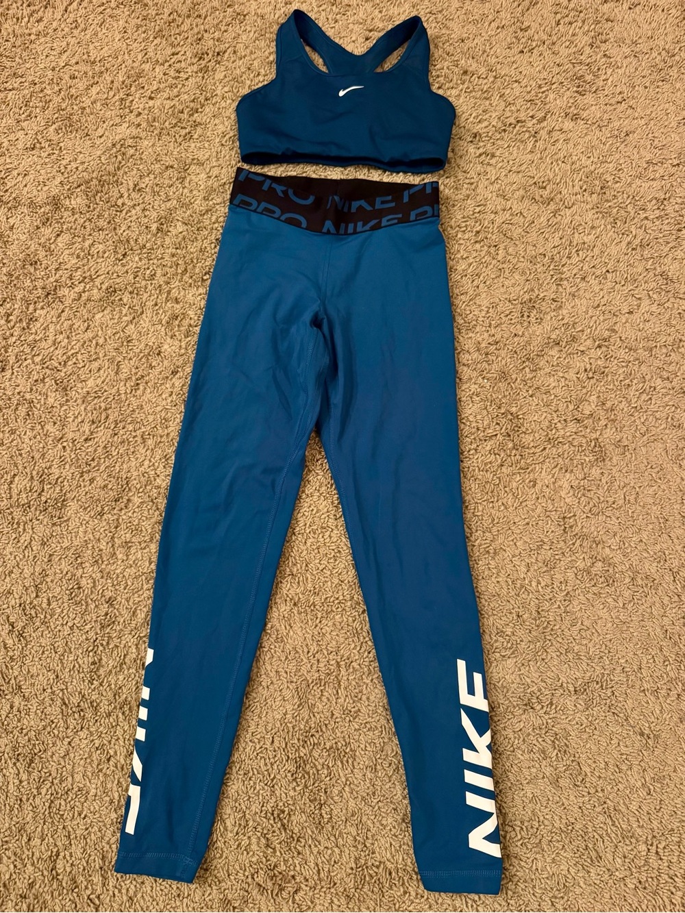 Nike Teal Blue Girls' Leggings with Matching Sports Bra